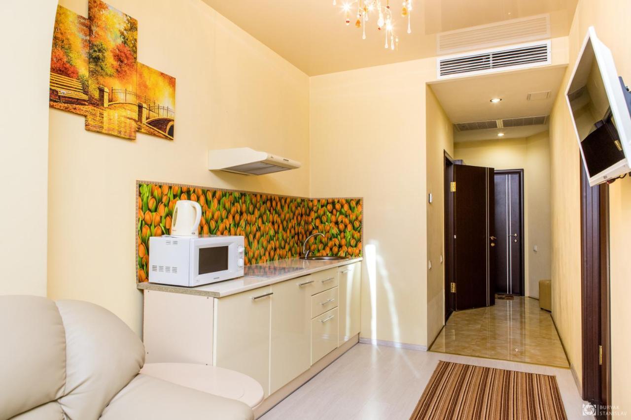 Seven Eleven Apartment Hotel In Most City Dnipro Exterior photo
